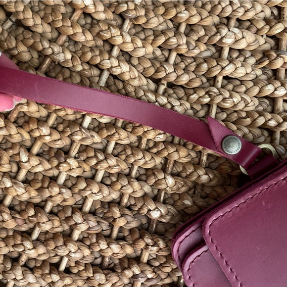 Portland Leather Goods ‘Almost Perfect’ Lily Wristlet in Boysenberry - Picture 8 of 8